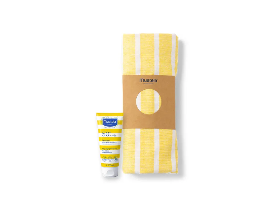 mustela-latte-solare-spf-50-100-ml-telo-mare-in-omaggio image 1