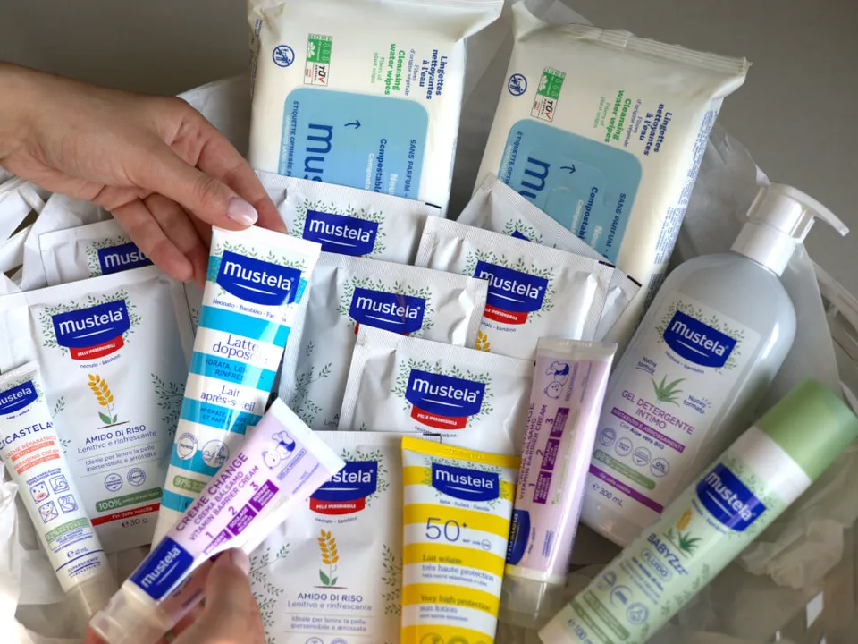 mustela-ready-set-born-cesto-azzurro-11-prodotti image 1