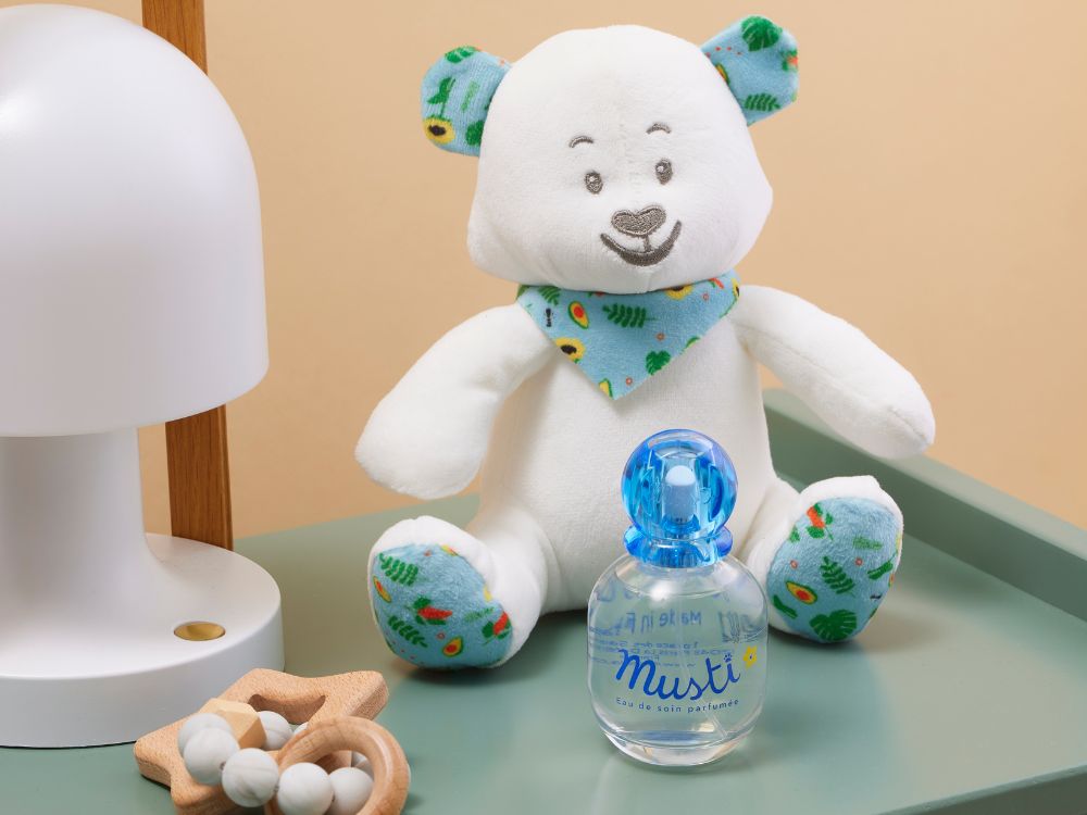 mustela-must-acqua-profumata-senza-alcool image 2