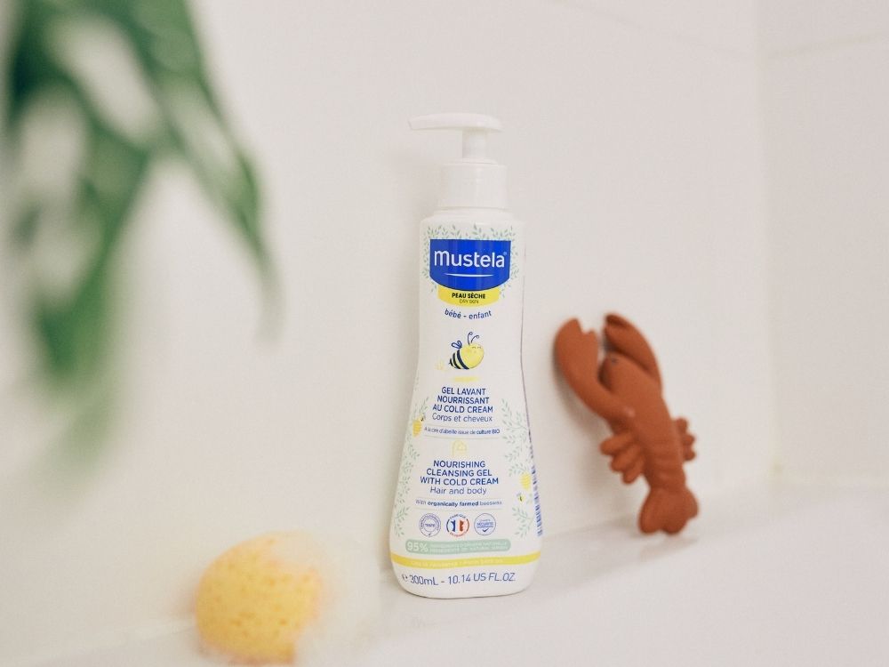 mustela-detergente-nutriente-alla-cold-cream-corpo-e-capelli image 3