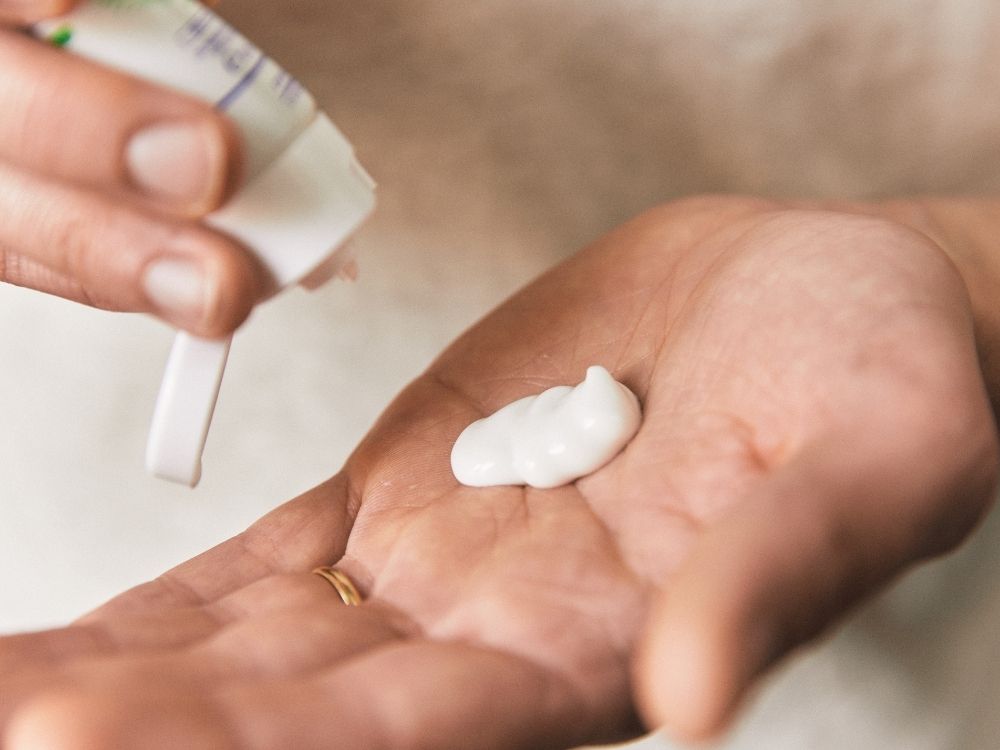 mustela-crema-massaggio-balsamica-per-naso-chiuso-e-tosse image 4