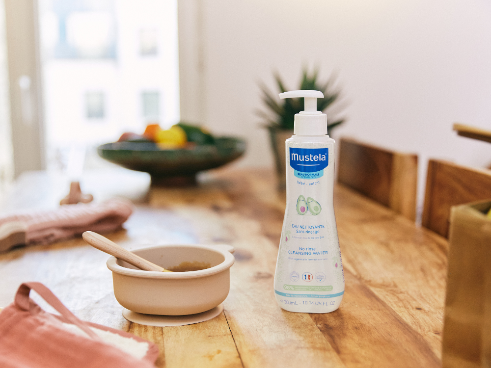 mustela-fluido-detergente-senza-risciacquo-300ml-acqua-micellare-neonato image 5