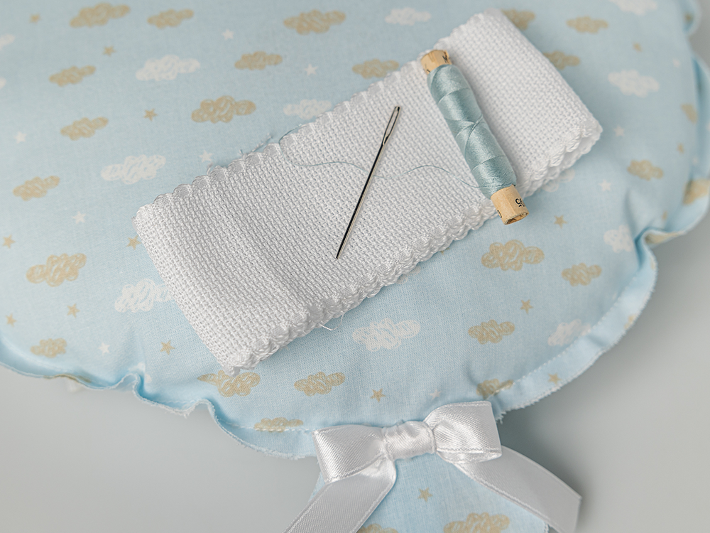 mustela-x-quid-fiocco-nascita-azzurro-33x33-cm image 2